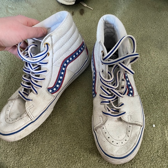 America Themed Vans High Tops - Picture 1 of 2